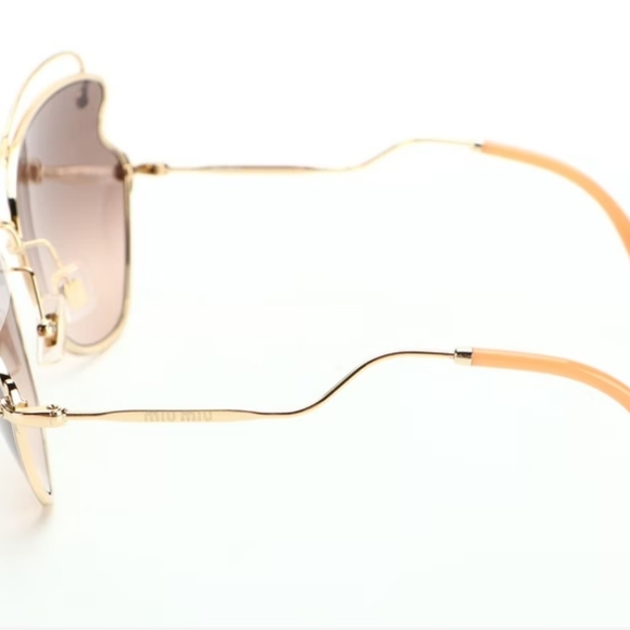 Sunglasses - Picture 3 of 5